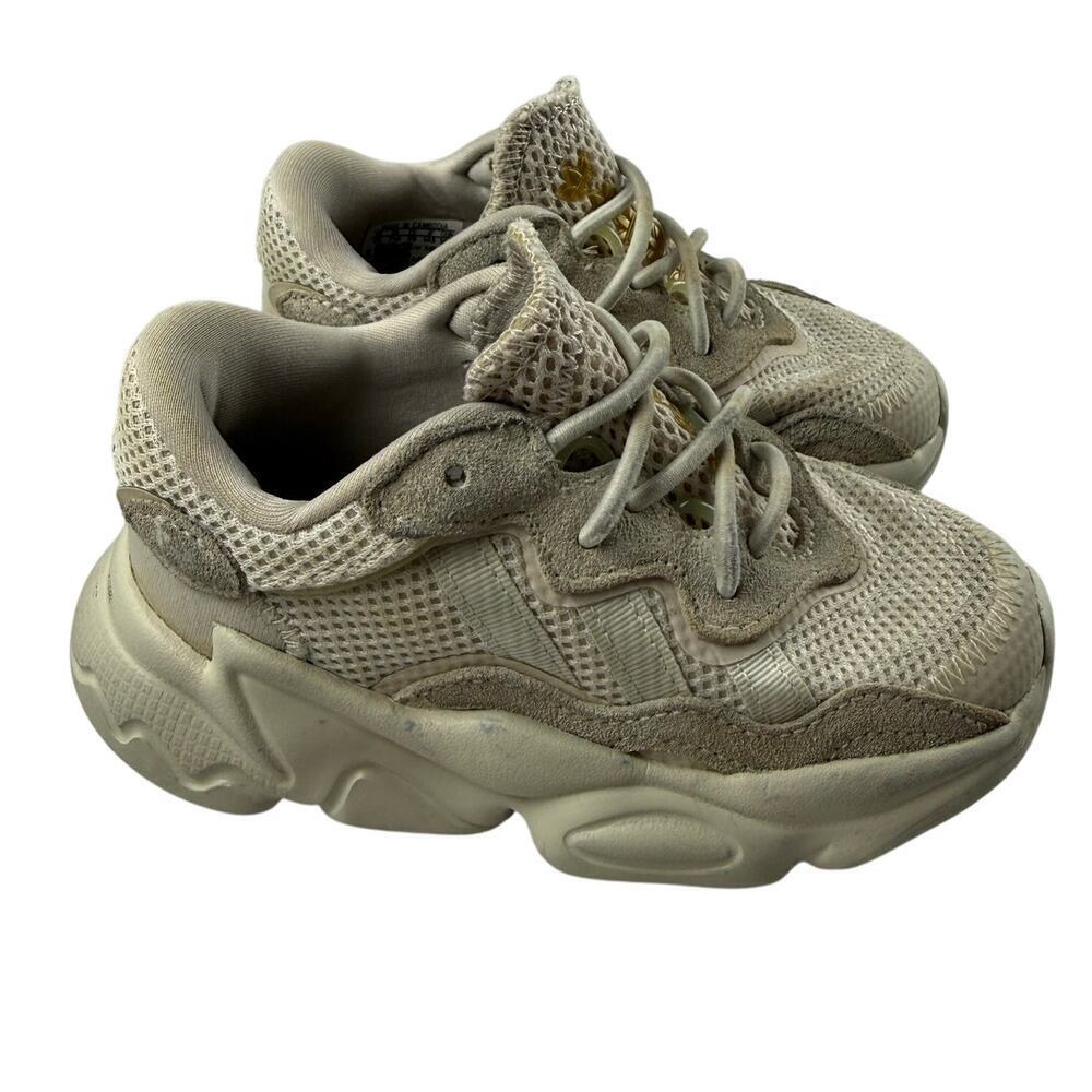 Adidas Ozweego 'Wonder Taupe' US 9K - Boys Sneakers - Picture 1 of 7
